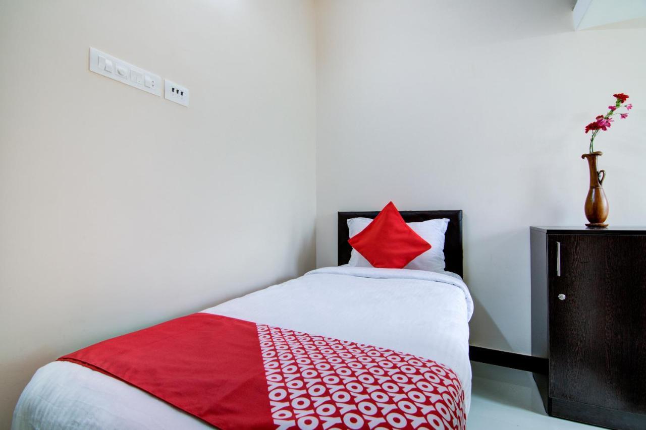 Oyo Flagship 24147 Royal Stay Singanallur Екстер'єр фото